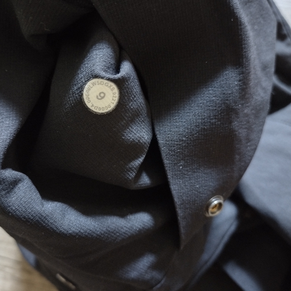 Lululemon Lab Utility Trousers Cargo Pocket Pants Size 6 Black 28" - Picture 8 of 8